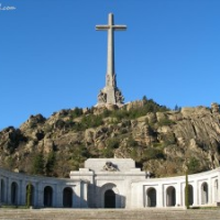 Republican victims in Franco’s tomb not exhumed