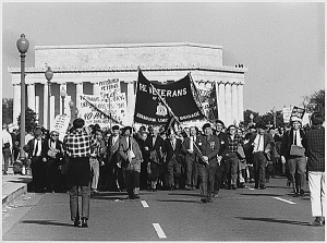 Abraham_Lincoln_Brigade_Vietnam_War_Protesters