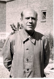 Jesús Monzón in the Teruel prison. Photo courtesy of Elvira Gómez Urrutia.
