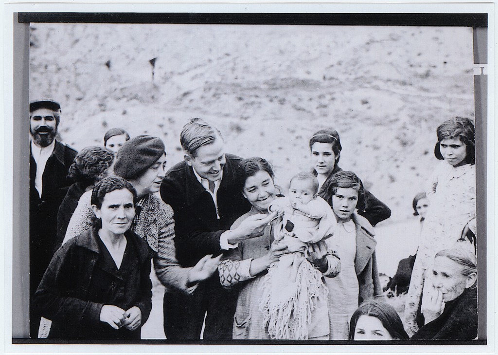 Josephine Herbst with villagers of Alcala de Henares. Yale U, Beinecke Library. 