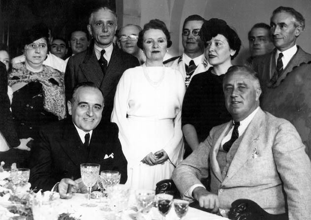 Roosevelt with Brazilian President Getúlio Vargas and other dignitaries in Brazil, 1936. Public Domain.